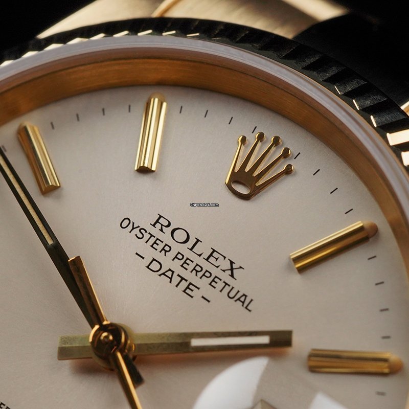 Rolex Oyster Perpetual Date Mens watch Unisex Yellow gold Automatic 15238 5