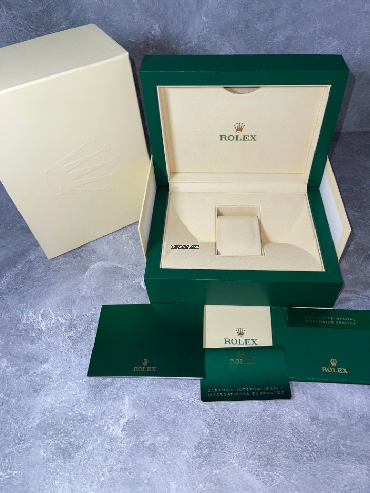 Rolex Oyster Perpetual 31 Steel 277200-0006 5