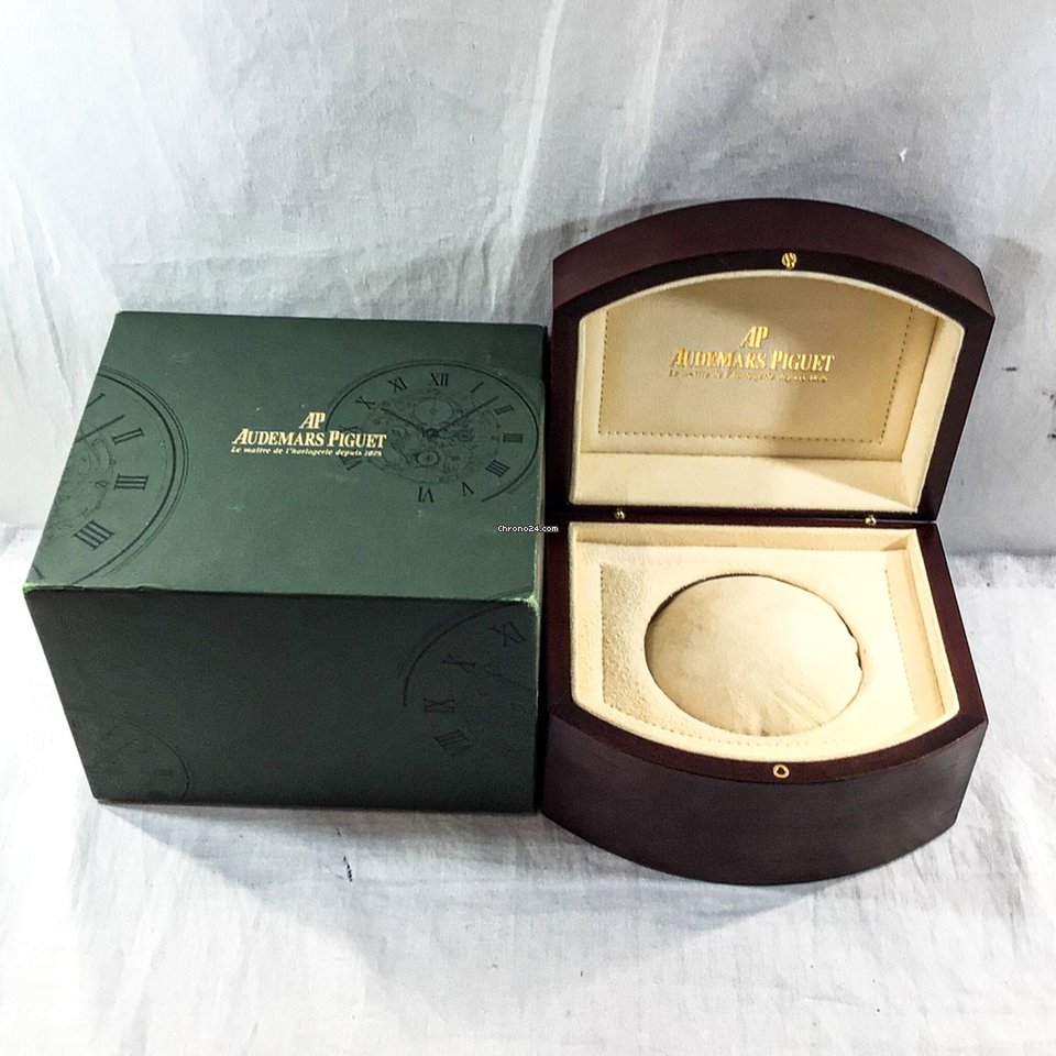 Audemars Piguet Royal Oak Womens watch Quartz Yellow gold 67371BA.ZZ.1120BA.01 5