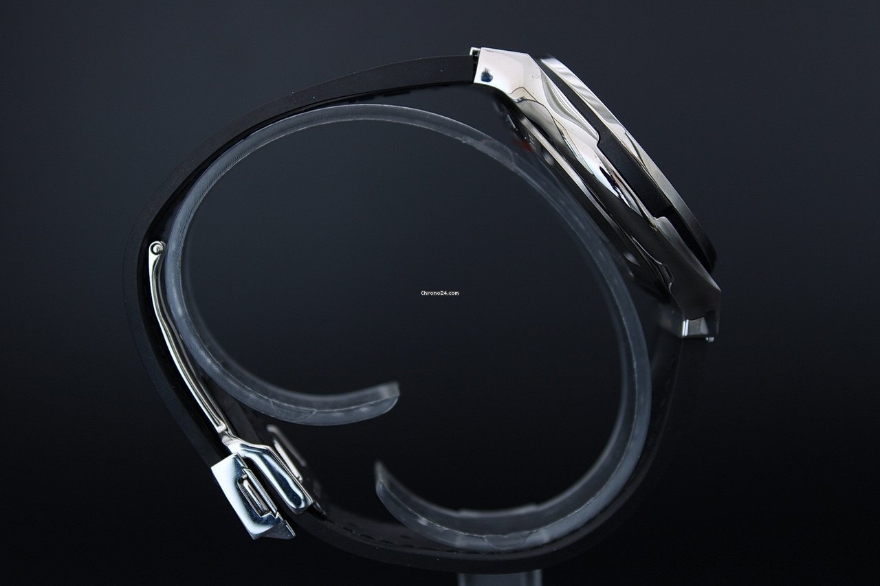 Hublot Classic Fusion 45, 42, 38, 33 mm Mens watch Unisex Automatic Titanium 565.NX.2610.LR 5