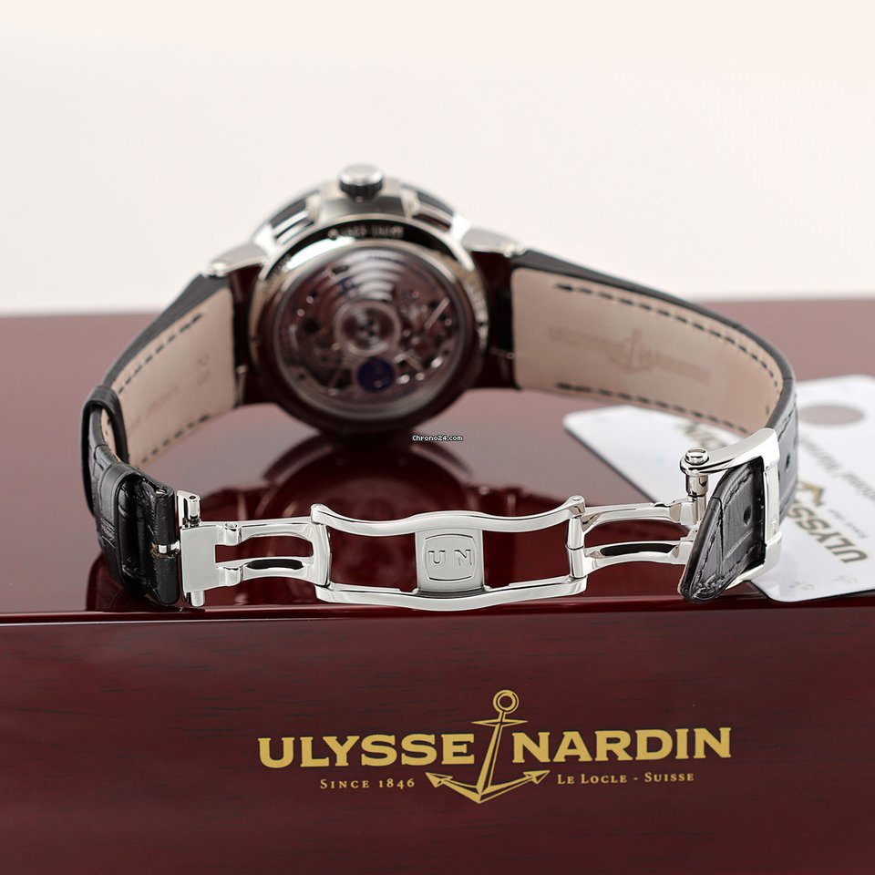 Ulysse Nardin Marine Chronograph Mens watch Unisex Automatic Steel 1503-150 62 5
