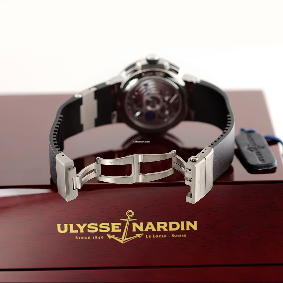 Ulysse Nardin Marine Chronograph Mens watch Unisex Automatic Steel 1503-150-3 62 5