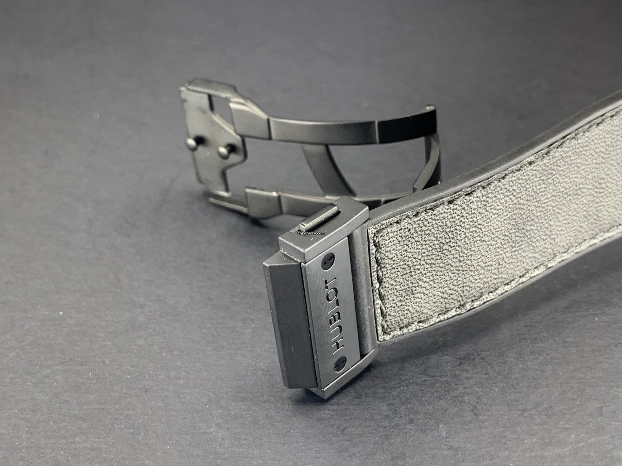Hublot Classic Fusion 45, 42, 38, 33 mm Manual winding Ceramic 505.UC.0170.VR.SKULL 5