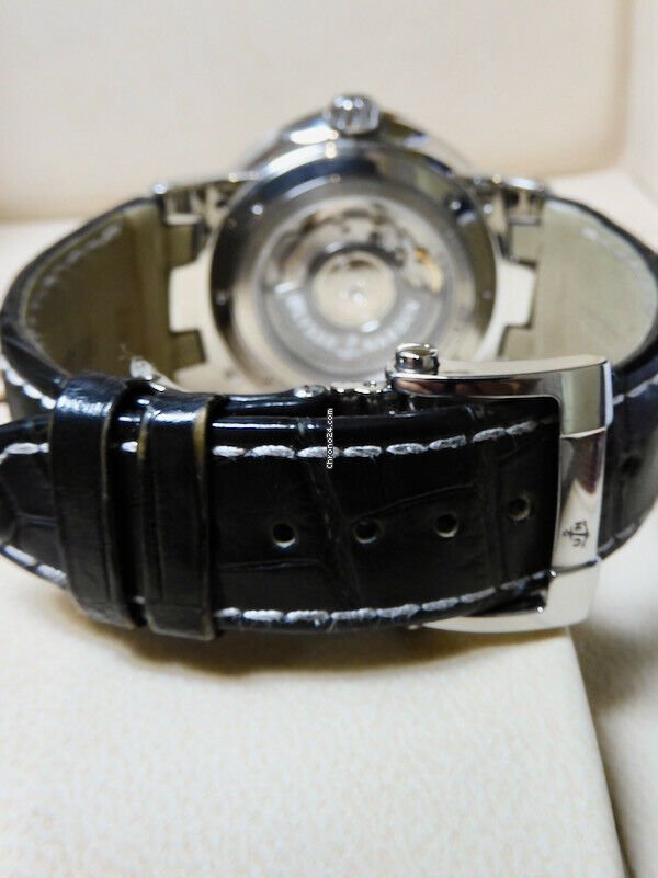 Ulysse Nardin Executive Dual Time Automatic 243-00 5