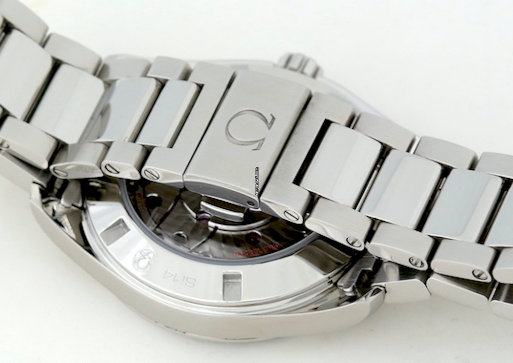 Omega Seamaster Aqua Terra Mens watch Unisex Automatic Steel 231.10.42.21.01.002 5
