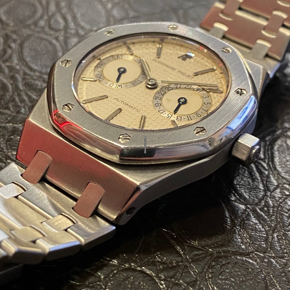 Audemars Piguet Royal Oak Day-Date Mens watch Unisex Automatic Steel 25572ST.OO.0789ST.01 5