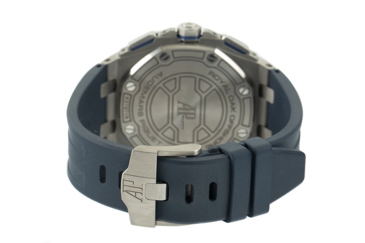 Audemars Piguet Royal Oak Offshore Chronograph Mens watch Unisex Automatic Titanium 26480TI-OO-A027CA01 5