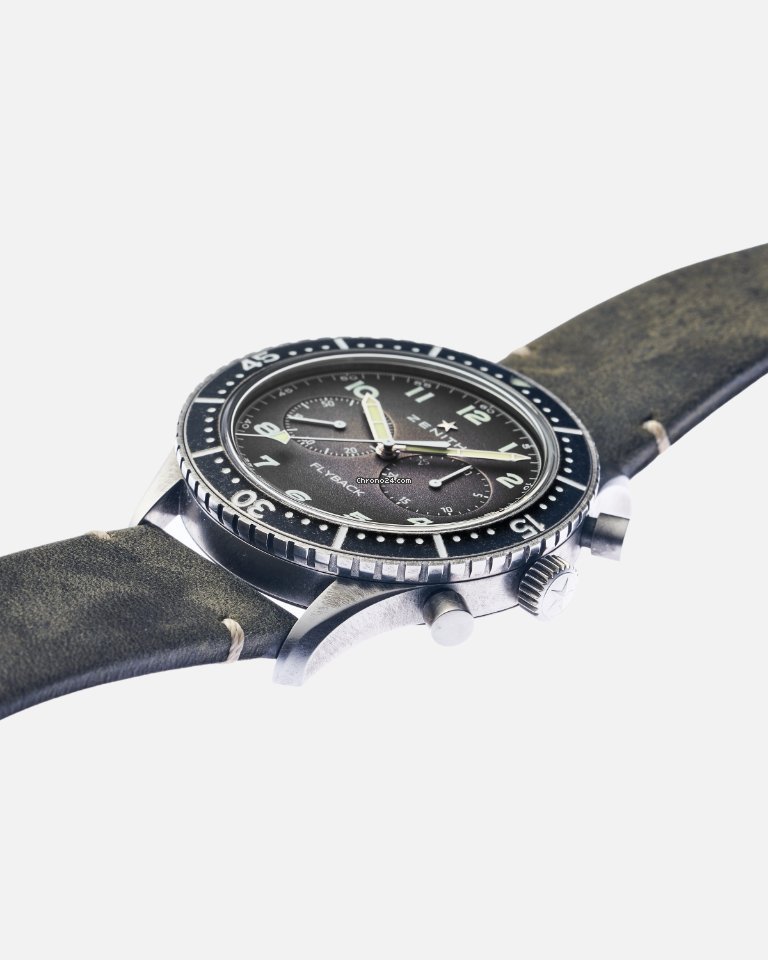 Zenith Pilot Mens watch Unisex Automatic Steel 11.2240.405 21.C773 5