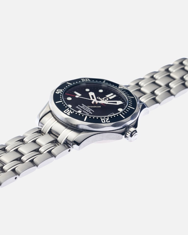 Omega Seamaster Diver 300 M Mens watch Unisex Automatic Steel 212.30.36.20.01.001 5