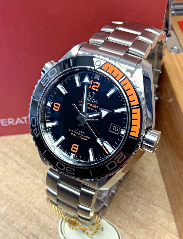 Omega Seamaster Planet Ocean Mens watch Unisex Automatic Steel 215.30.44.21.01.002 5