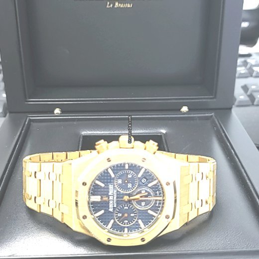 Audemars Piguet Royal Oak Chronograph Mens watch Unisex Automatic Yellow gold 26320BA.OO.1220BA.02 5