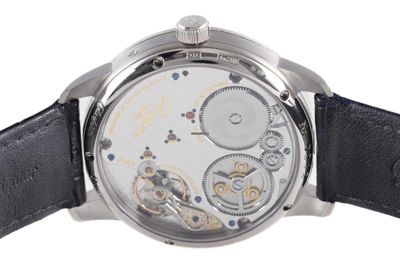Glashtte Original Senator Chronometer Mens watch Unisex Manual winding White gold 1-58-01-05-34-30 5