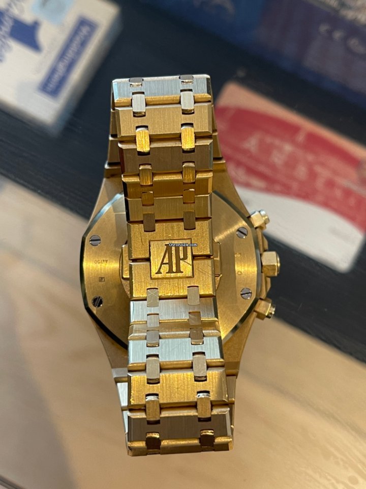 Audemars Piguet Royal Oak Chronograph Mens watch Unisex Automatic Yellow gold 26331BA.OO.1220BA01 5