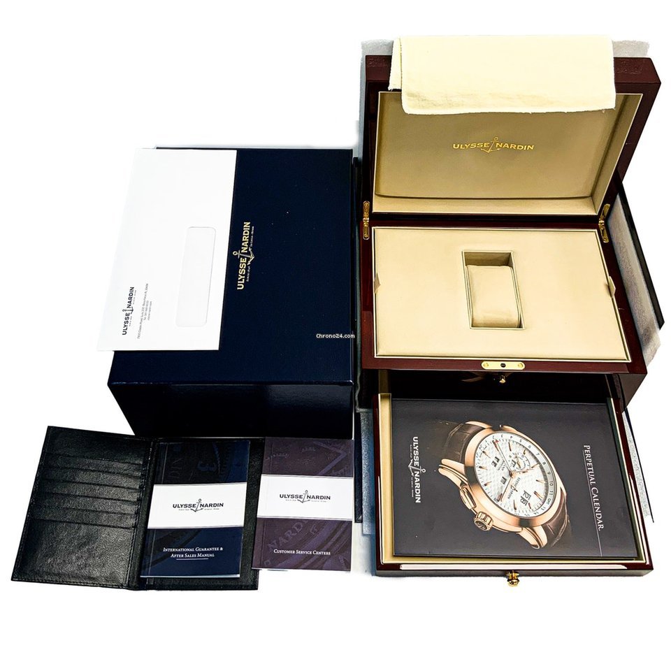 Ulysse Nardin El Toro  Black Toro Mens watch Unisex Automatic Rose gold 326-00-3 5