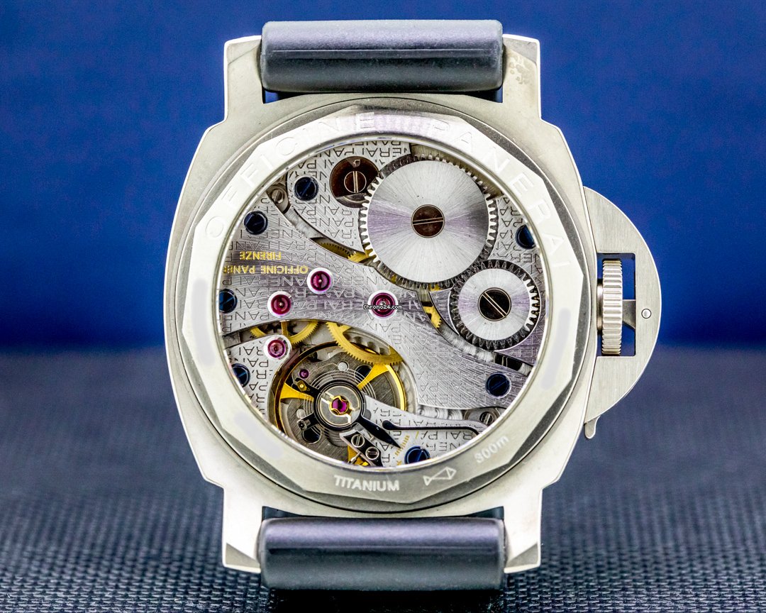 Panerai Luminor Marina Mens watch Unisex Manual winding Titanium PAM00118 5