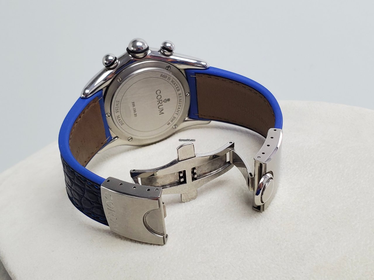 Corum Bubble Mens watch Unisex Quartz Steel 396.150.20 5