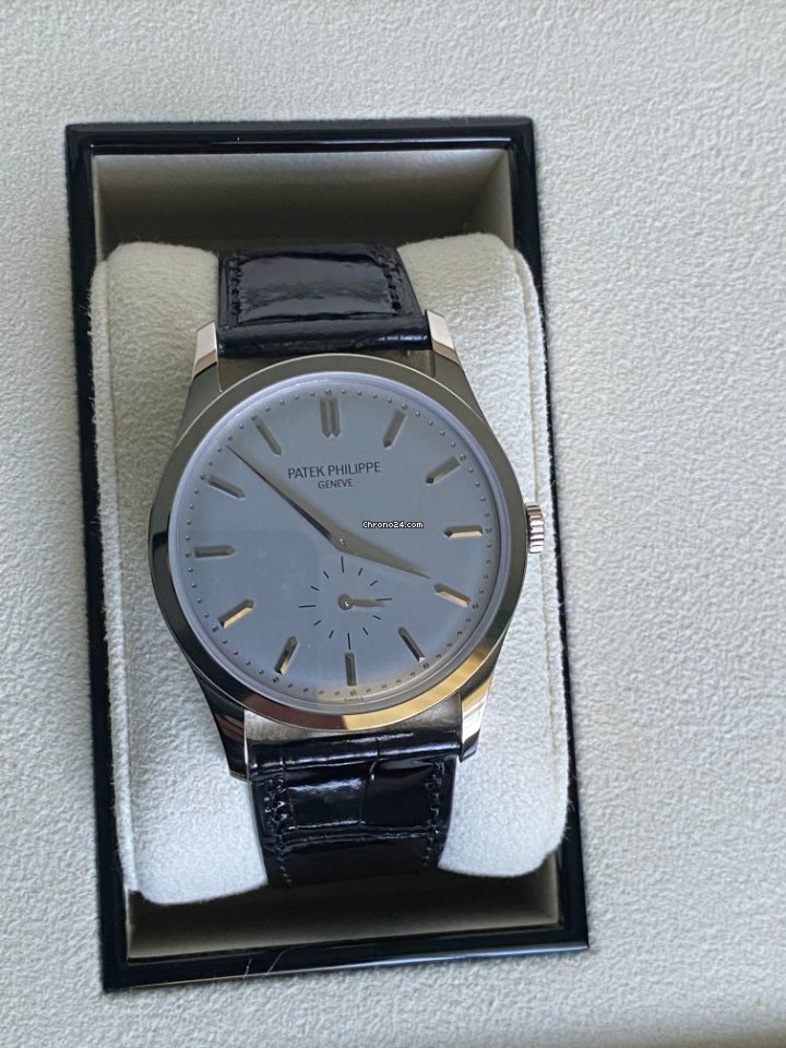 Patek Philippe Calatrava Mens watch Unisex Manual winding White gold 5196G-001 5