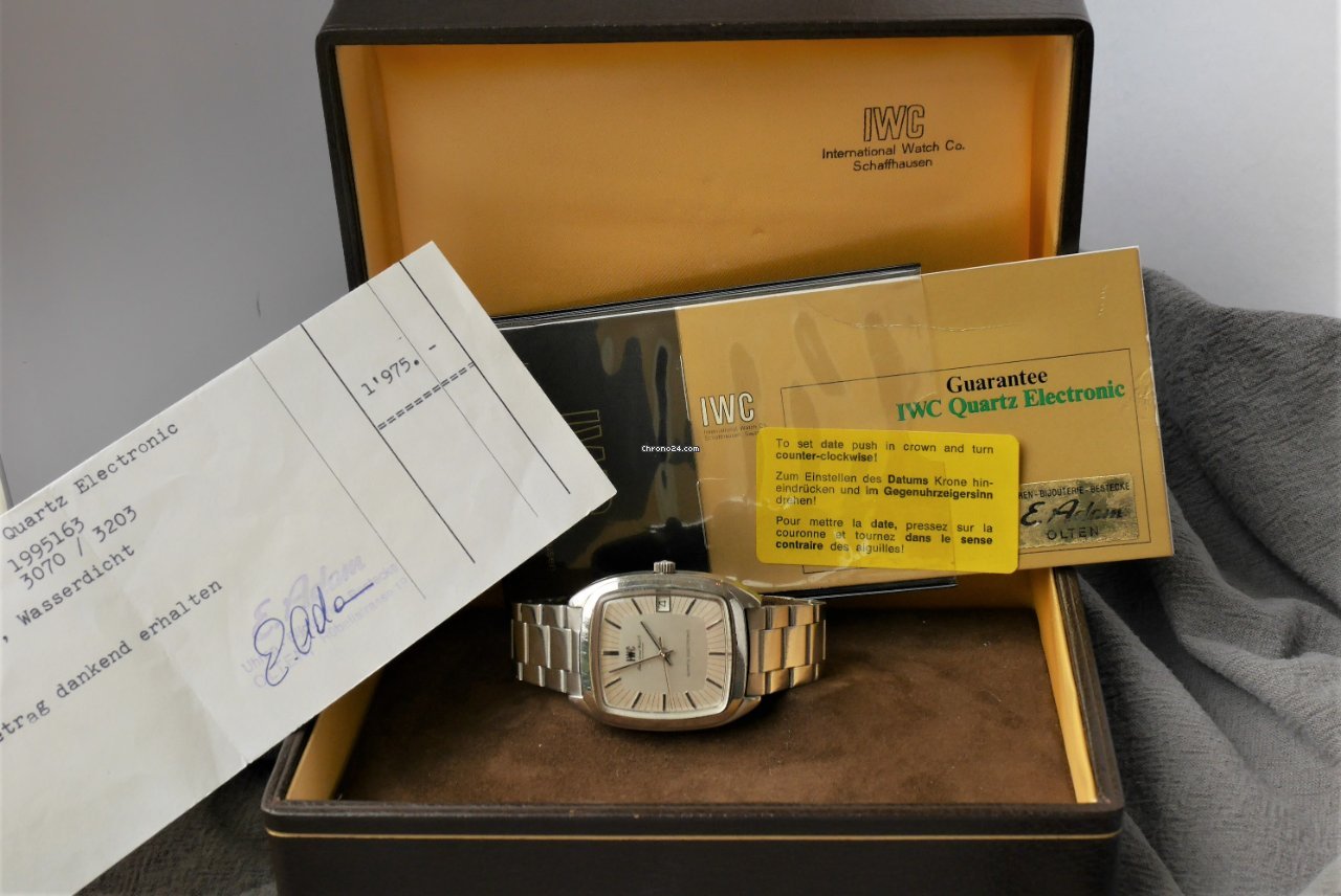 IWC Mens watch Unisex Quartz Steel 3203  3070 5