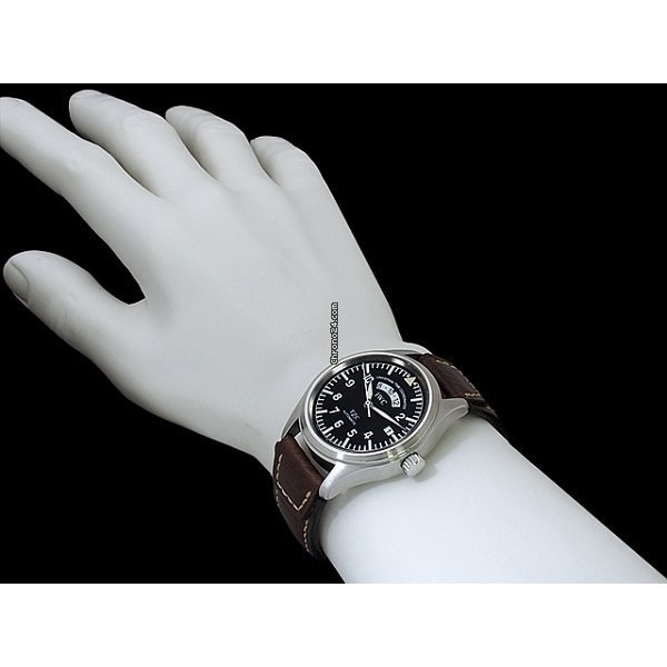 IWC Pilot Spitfire UTC Automatic Steel UTC IW325101 5
