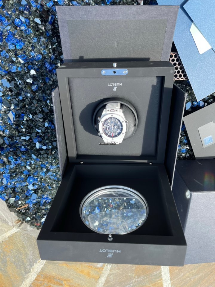Hublot Big Bang Unico Mens watch Unisex Automatic Ceramic 411.HX.1170.RX 5