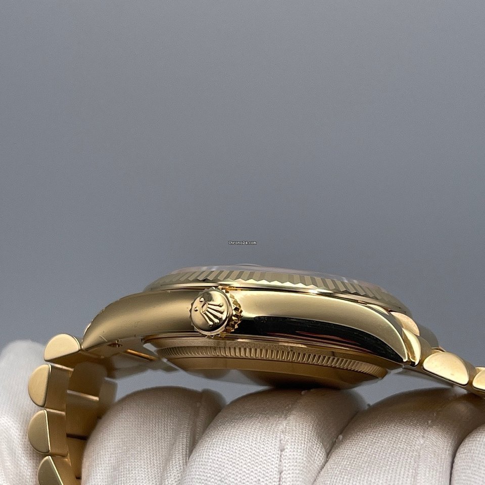 Rolex Day-Date 36 Mens watch Unisex Yellow gold Automatic 128238 5