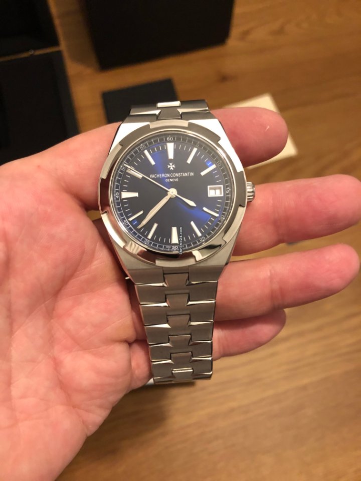 Vacheron Constantin Overseas Mens watch Unisex Automatic Steel 4500V 110A-B128 5