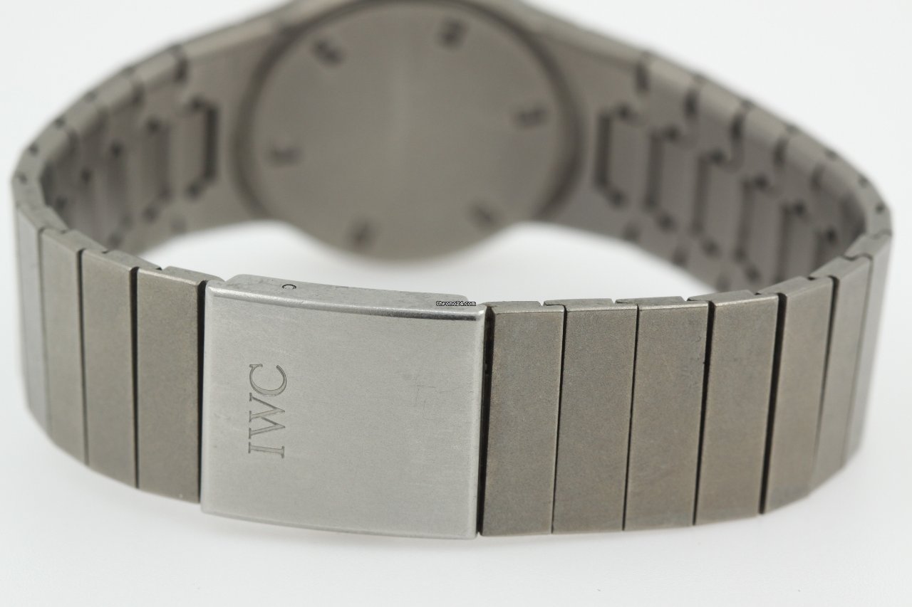 IWC Porsche Design Womens watch Quartz Titanium IW4517 5