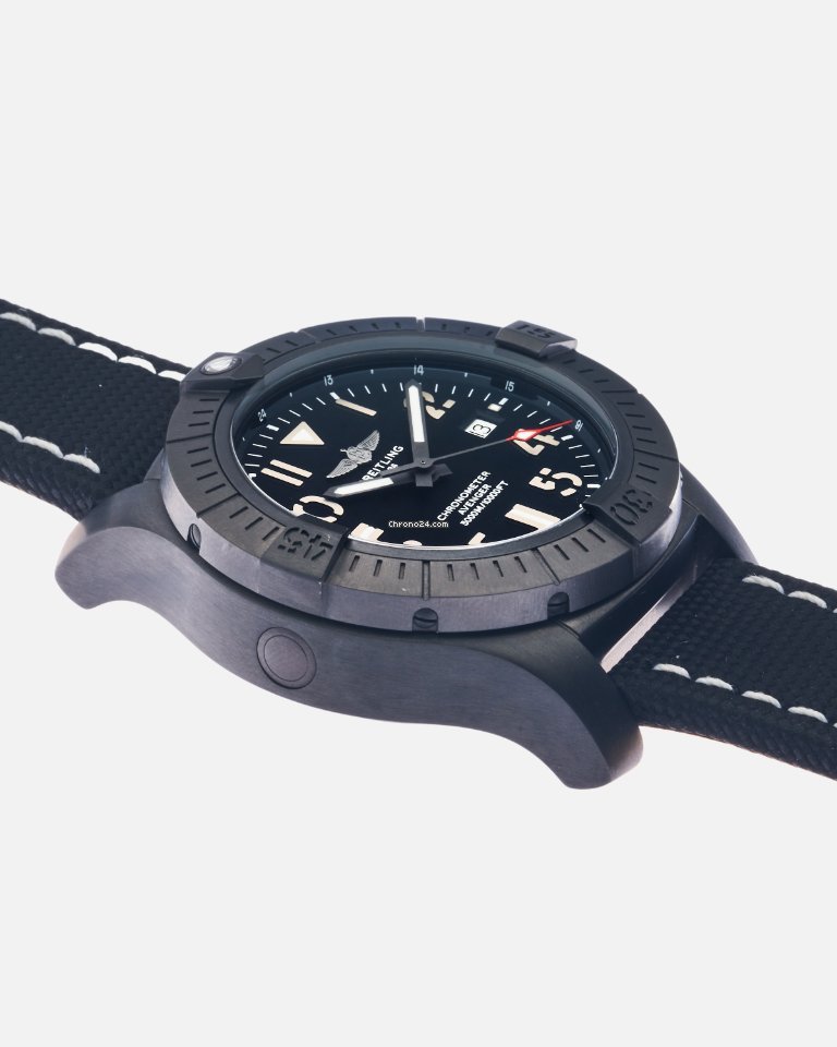 Breitling Avenger Mens watch Unisex Automatic Titanium V17319101B1X1 5