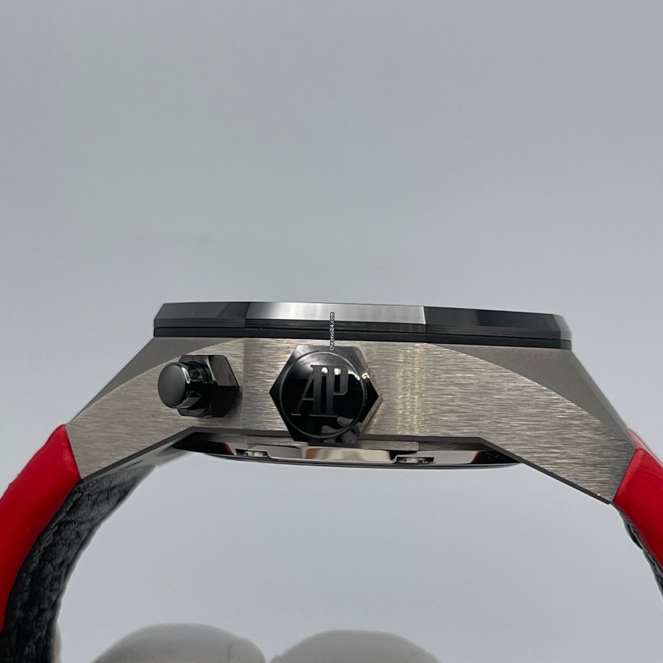 Audemars Piguet Royal Oak Concept Mens watch Unisex Titanium 26588IO.OO.D067CA.01 5