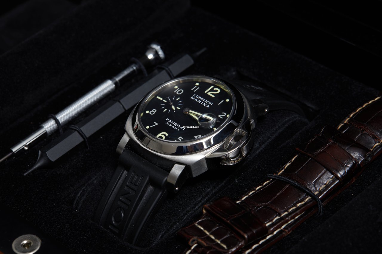 Panerai Luminor Marina Automatic Mens watch Unisex Automatic Steel PAM 00164 5