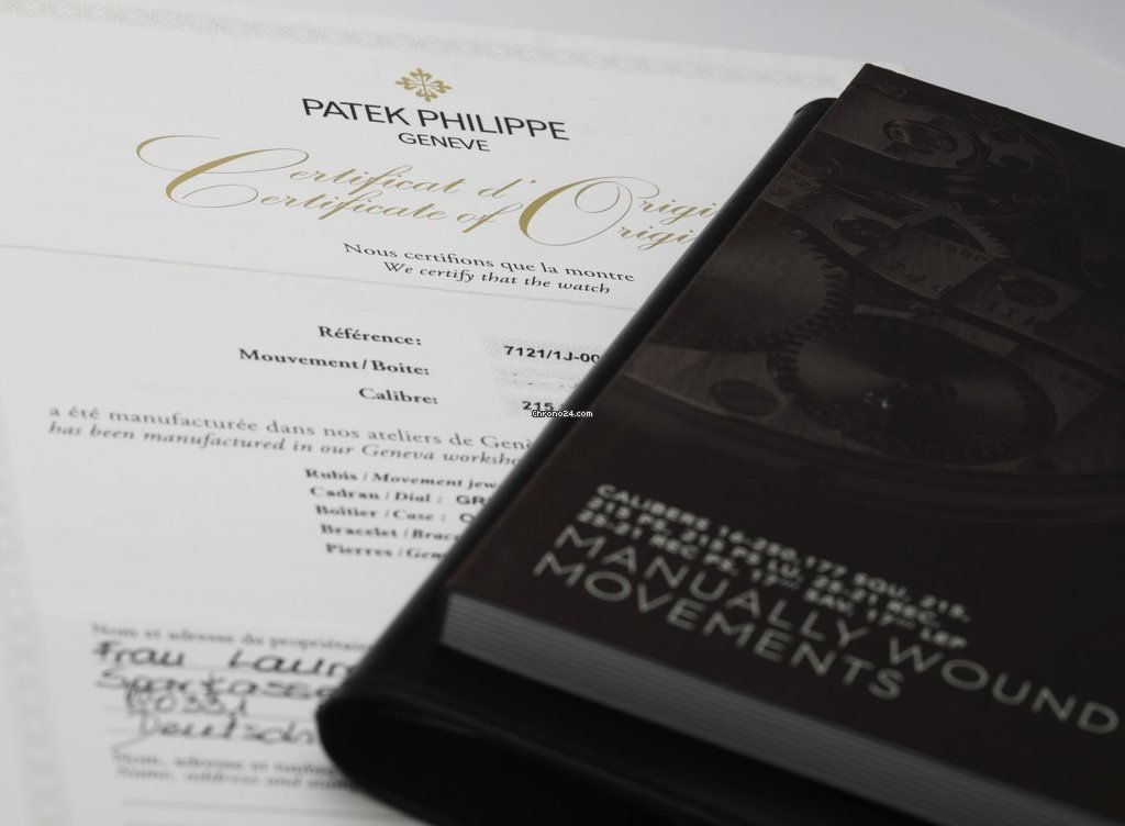 Patek Philippe Complications Womens watch Manual winding Yellow gold 7121 1J-001 5
