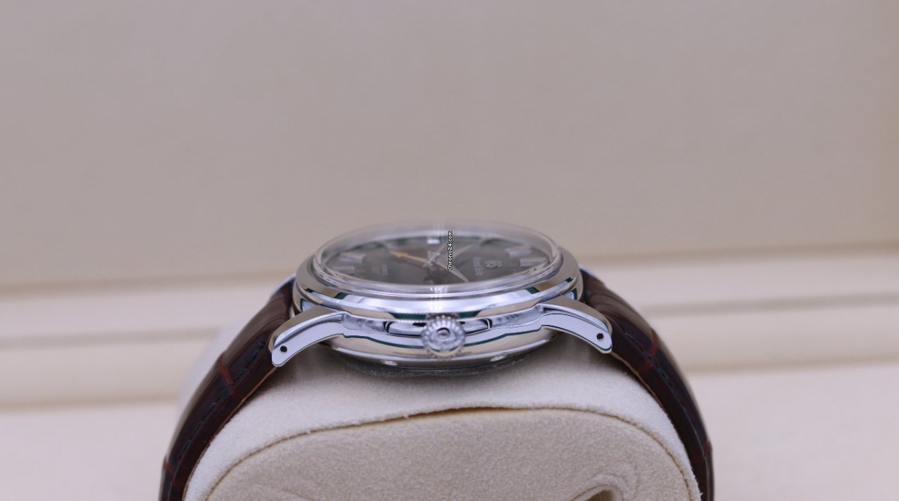 Seiko Grand Seiko Mens watch Unisex Automatic Steel SBGM241 5