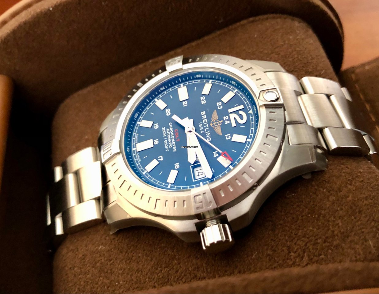 Breitling Chronomat Colt Mens watch Unisex Automatic Steel A17313101C1A1 5