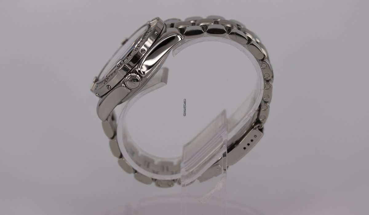 Breitling Superocean Automatic Steel A17340 5