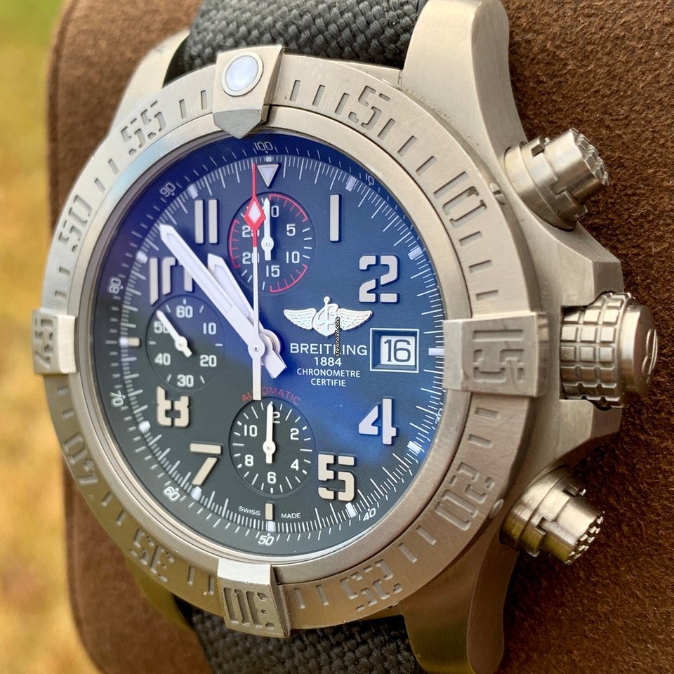Breitling Avenger Bandit Mens watch Unisex Automatic Titanium E1338310 M534 5