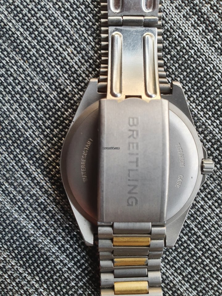 Breitling Aerospace Mens watch Unisex Quartz Titanium F56059 5