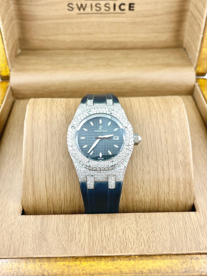 Audemars Piguet Royal Oak Lady Steel 67621ST.ZZ.D002CR.01 5