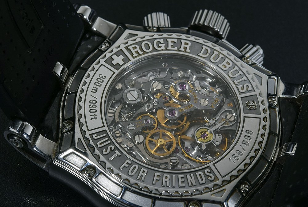 Roger Dubuis Easy Diver Mens watch Unisex Automatic Silver SE46.56.9 12.53 5