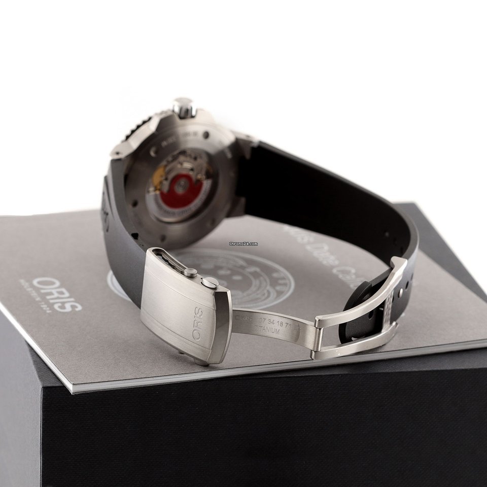 Oris Aquis Titanium Date Mens watch Unisex Automatic Titanium 01 733 7730 7153-07 4 24 64TEB 5