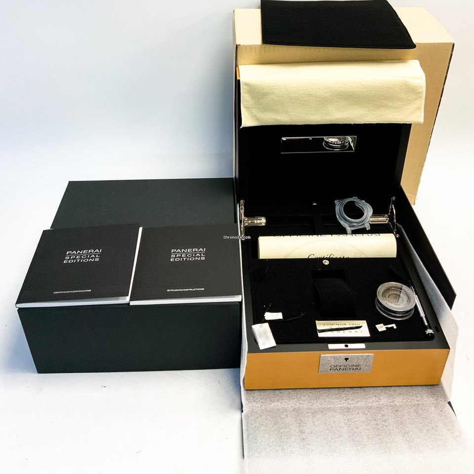 Panerai Special Editions Mens watch Unisex Manual winding Steel PAM00663 5