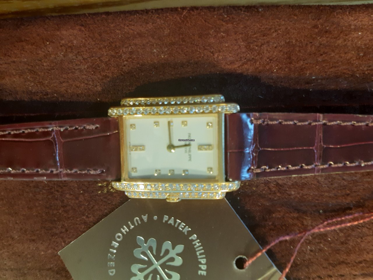 Patek Philippe Gondolo Womens watch Quartz Yellow gold 4825J 5