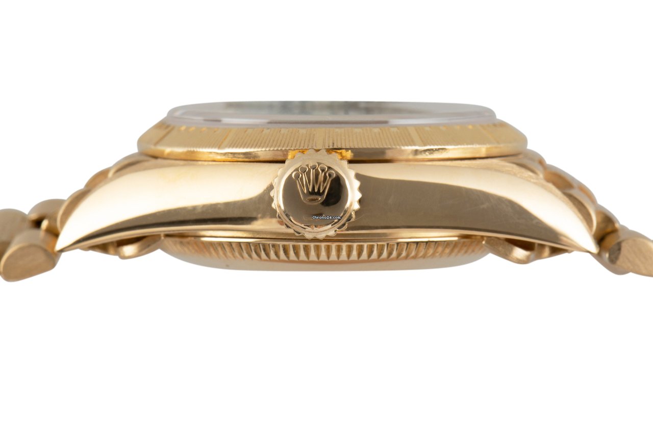Rolex Oyster Perpetual 26 Womens watch Yellow gold Automatic 67198 5