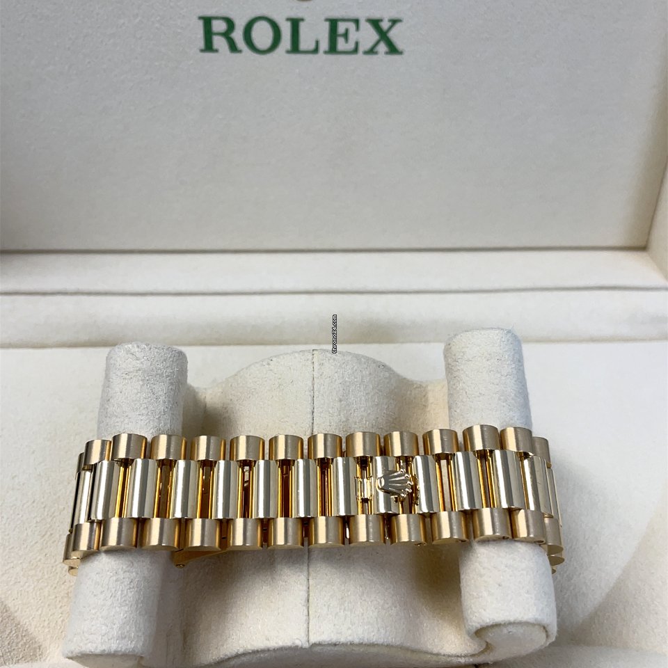 Rolex Day-Date 40 Mens watch Unisex Yellow gold Automatic 228348RBR-0001 5