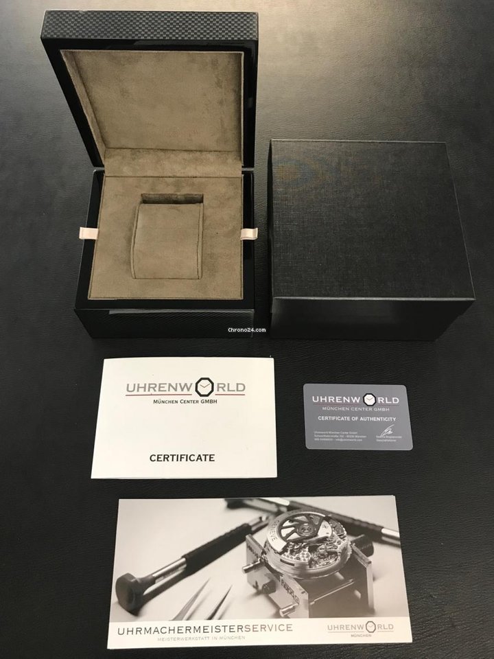 Vacheron Constantin Overseas Quartz Steel 16050 5