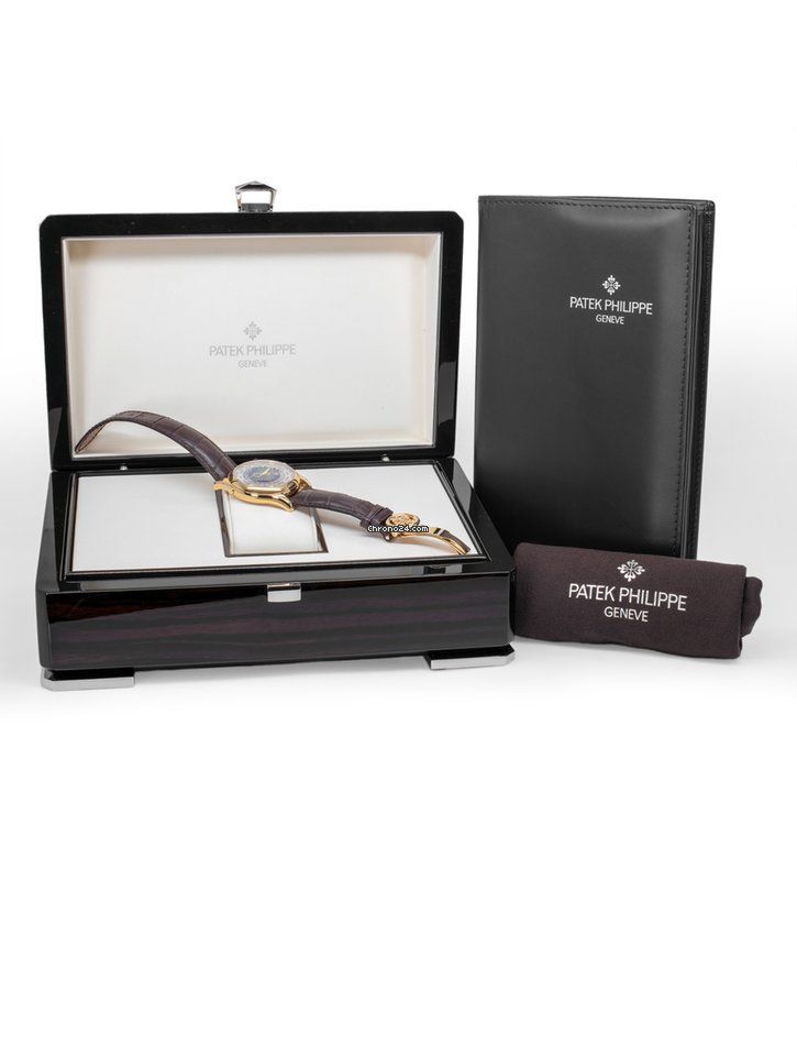 Patek Philippe World Time Mens watch Unisex Automatic Yellow gold 5131J-001 5