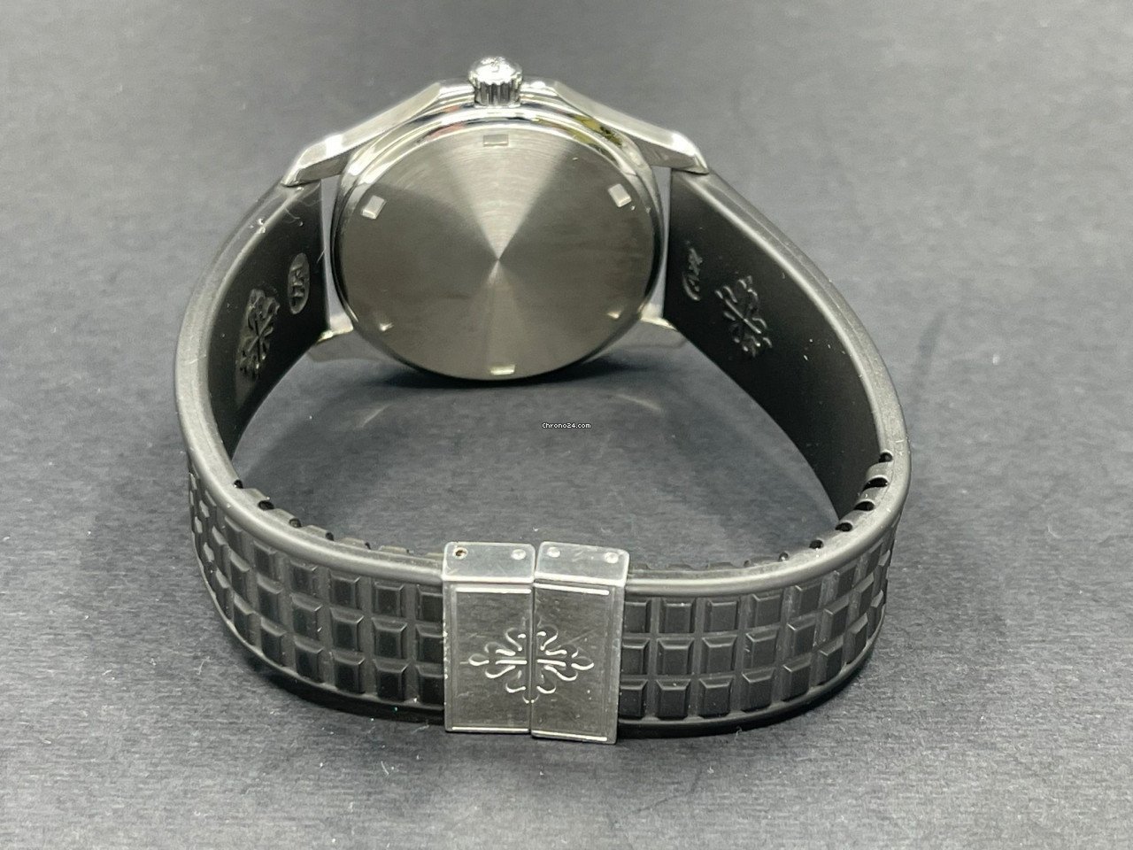 Patek Philippe Aquanaut Quartz Steel 5064A-001 5