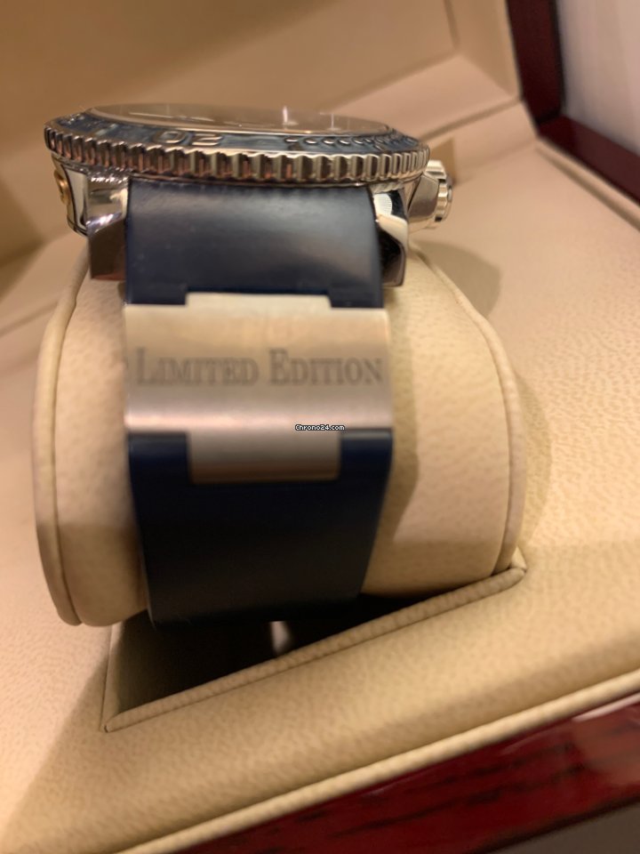 Ulysse Nardin Maxi Marine Diver Mens watch Unisex Automatic Steel 263-36LE-3 5