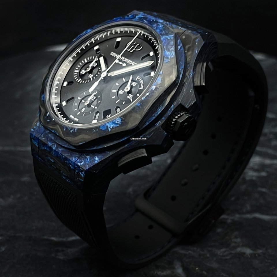 Girard Perregaux Laureato Mens watch Unisex Automatic Carbon 81060-36-691-FH6A 5