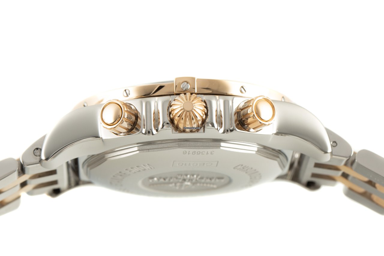 Breitling Chronomat 44 Mens watch Unisex Automatic Gold Steel CB0110 5