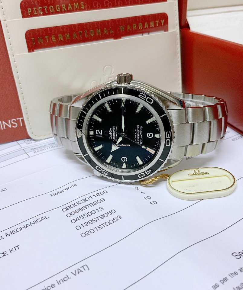 Omega Seamaster Planet Ocean Mens watch Unisex Automatic Steel 2200.50.00 5
